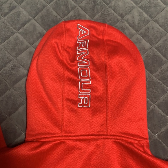 Men’s underarmour red pullover sweatshirt - Picture 2 of 4